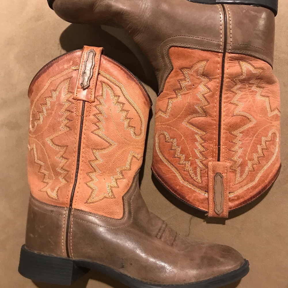 Old West Women’s cowboy boots tan and coral